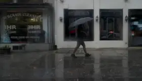 Tormentas en EU dejan apagones y decesos