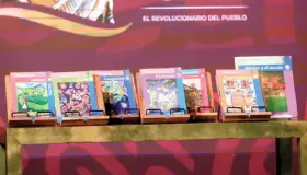 Prueban en alumnos libros impugnados; la SEP promete transparentar elaboración