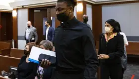 Dictan sentencia a ex de los Raiders