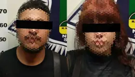 Detienen a pareja por no pagar mercancía en tienda
