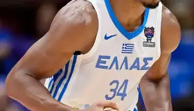 Giannis se baja del Mundial FIBA