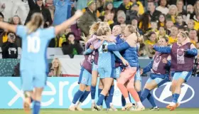 Acaba Inglaterra con el sueño local