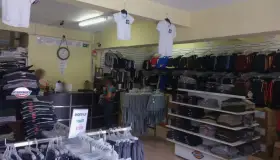 Baja la demanda por uniformes escolares