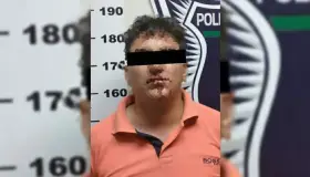 Protagoniza persecución policiaca tras conducir ebrio