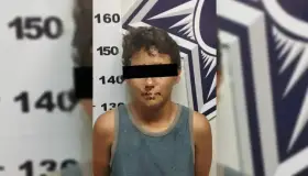 Detienen a mujer en pleno robo de vivienda