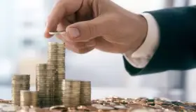 Riqueza y millonarios caen en el mundo; en México se fortalecen