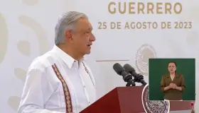 Mafia del poder quiere sumar a MC contra la 4T: AMLO