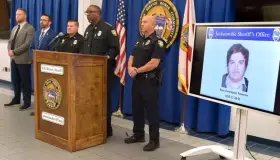 Confirman autoridades ataque racista en Jacksonville, EU