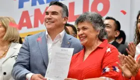 "Una persona no está por encima del partido", dice Alito Moreno