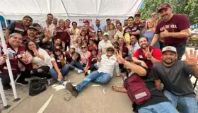 Mil 240 personas participan en consulta de Morena en Nogales y AP