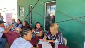 Llevan servicios gratuitos a la Colosio con Jornada Comunitaria