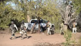 Detienen a 2 por privación ilegal de la libertad de 9 seris