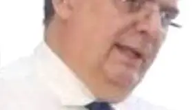 Sorpresa y sorprendidoSiempre han dicho que en política no hay sorpresas ni sorprendidos; en el proceso para elegir candidato presidencial en Morena, pareciera que hubo sorpresa y que el mayormente sorprendido fue Marcelo Ebrard Casaubon, a juzgar por sus reacciones.Si nos vamos a la realidad, nadie en su sano juicio, o como a luego dicen los clásicos, nadie con tres dedos de frente, dudaba quién sería candidata de Morena. Eliminado el eufemismo inventado por la ilegalidad de ese partido, para i