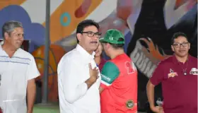 Inaugura Alcalde Torneo Estatal de Softbol Femenil