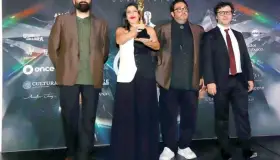 Premian con el Ariel a El Norte Sobre el Vacío y a Bardo