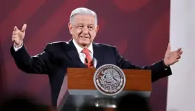 Quiere AMLO dar último informe desde un pueblo