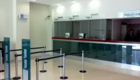 Disminuyen sucursales bancarias por avance digital
