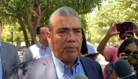 Hay más de 2 detenidos por presunta agresión a policías de SLRC: FGJE