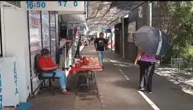 Reportan comerciantes bajas ventas pese a fila peatonal