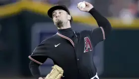 Astros completan barrida a D’backs