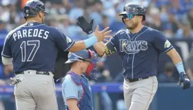 Aranda la bota con casa llena