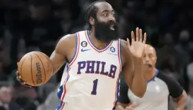Harden ausente con Sixers