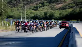 Ruedan de Nogales a Magdalena en Tour Ciclista