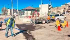 Continúan acciones de Mejoramiento Vial