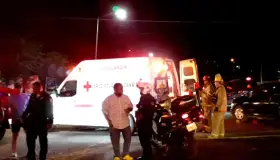 Sufre joven lesiones por choque en motocicleta