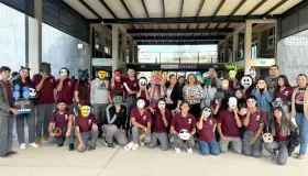 Protagonizan estudiantes de la Prepa Municipal galería de artes