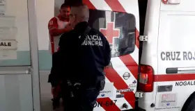 Hieren de gravedad a persona con una cadena