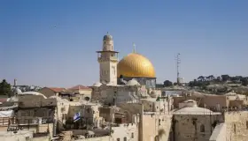 Busca apoyo joven hermosillense para salir de Israel