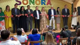 Inaugura Gobernador Casa Sonora en Festival Cervantino