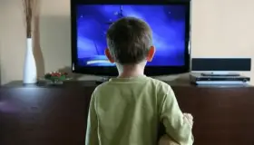 Pantallas causan daños irreversibles en niños