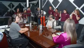 Visitan estudiantes de ‘Prepa’ Municipal a MAS Medios