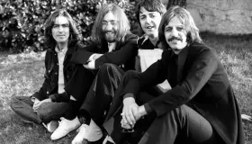 Anuncia Paul McCartney "última canción" de los Beatles, con la voz de John Lennon