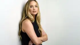 Jennifer Lawrence, revolucionaria y fuera de serie