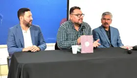 Presentan libro ‘Laberintos’
