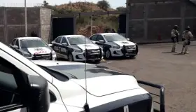 Denuncia a su ex esposa por abuso de confianza