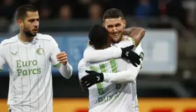 Triplete de Santiago Giménez