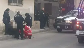 Dispara mujer a sujeto; lo auxilian las autoridades