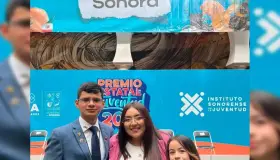 Ganan nogalenses Premio Estatal de la Juventud