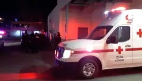 Golpean a cachazos a sujeto que caminaba en la madrugada