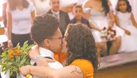 Acepta el Vaticano bendición de parejas homosexuales sin considerarlas matrimonio