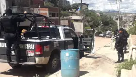 Agreden a joven cuando platicaba con su novia