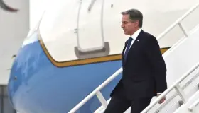 Llega Antony Blinken para reunión con López Obrador