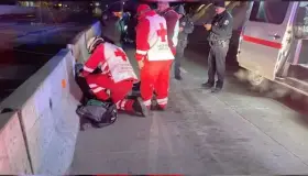 Atropellan a mujer cerca de garita; presunto responsable huye a EU