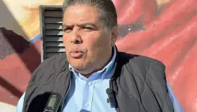 Trabajan en solución de problema de transporte