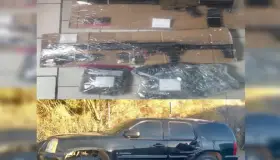 Decomisa Mesa Estatal de Seguridad armamento en un vehículo