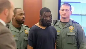 Vuelve a comparecer hombre que atacó a jueza